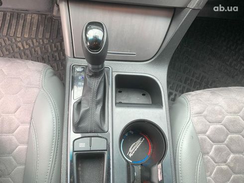Hyundai Sonata 2015 черный - фото 28