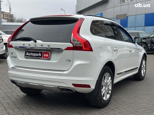 Volvo XC60 2015 белый - фото 5