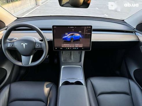 Tesla Model Y 2022 - фото 28