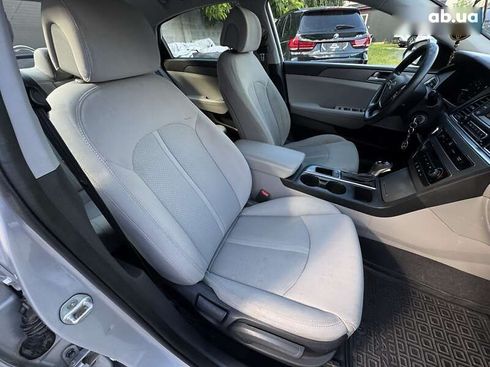 Hyundai Sonata 2016 - фото 28