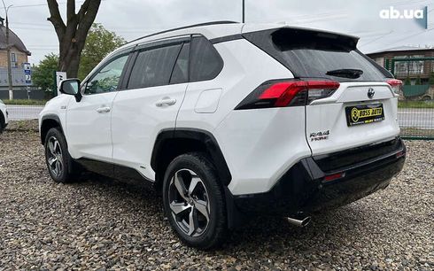 Toyota RAV4 2021 - фото 4