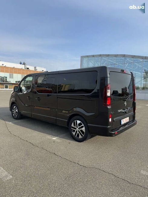 Renault Trafic 2019 - фото 13