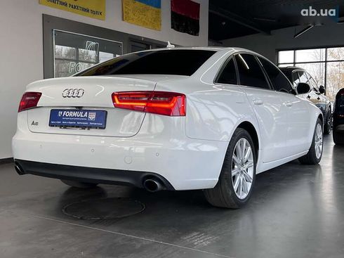 Audi A6 2014 - фото 12