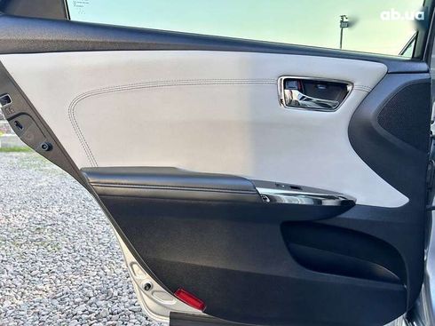 Toyota Avalon 2016 - фото 24