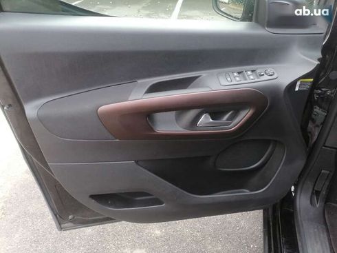 Peugeot e-Rifter 2022 - фото 16