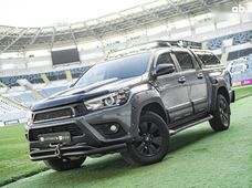 Продаж вживаних Toyota Hilux 2018 року - купити на Автобазарі