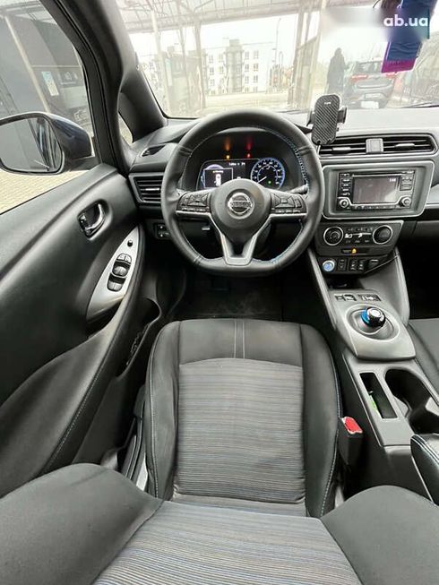 Nissan Leaf 2018 - фото 12
