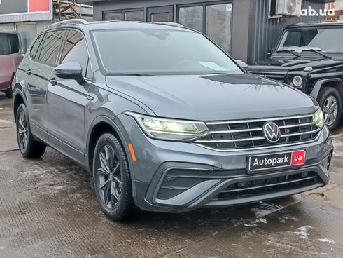 Volkswagen Tiguan 2022 серый - фото 3