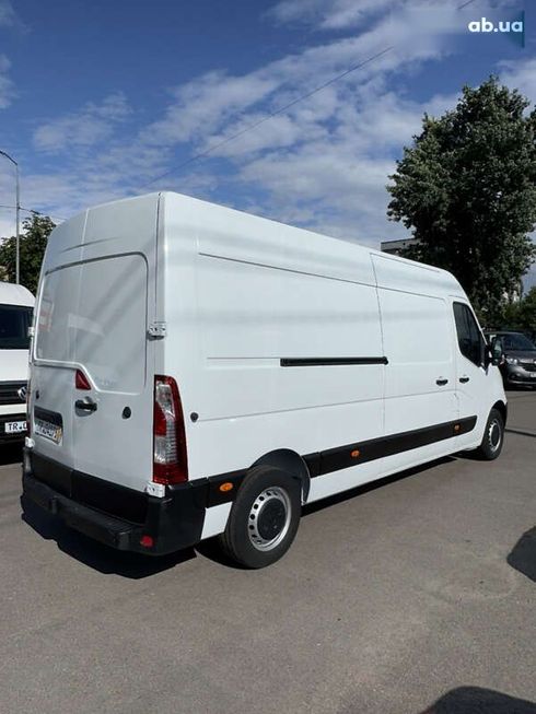 Renault Master 2017 - фото 11