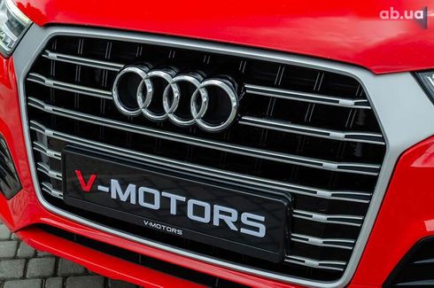 Audi Q3 2017 - фото 12