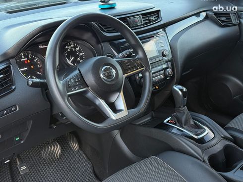 Nissan Rogue 2017 черный - фото 12