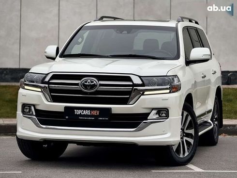 Toyota Land Cruiser 2019 - фото 3