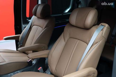 Hyundai Staria 2025 - фото 30