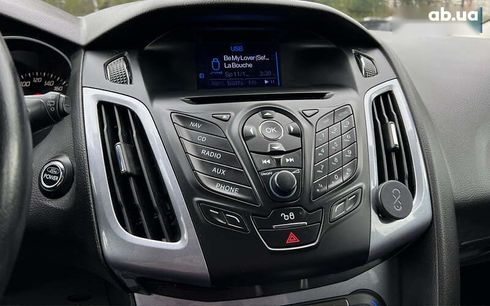 Ford Focus 2013 - фото 16