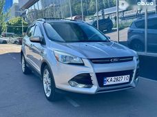 Продаж вживаних Ford Escape в Київській області - купити на Автобазарі