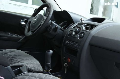 Renault Megane 2006 - фото 26