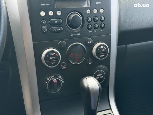 Suzuki Grand Vitara 2008 бежевый - фото 17