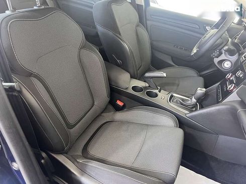 Renault Megane 2019 - фото 13