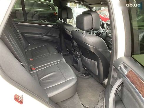BMW X5 2011 - фото 12