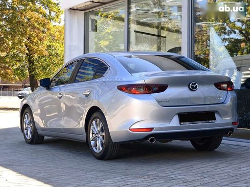 Mazda 3 2019 - фото 11