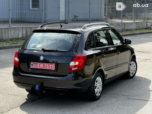 Skoda Fabia 2008 - фото 5