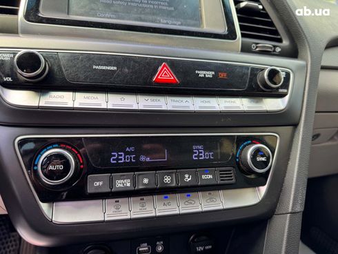 Hyundai Sonata 2019 серый - фото 27