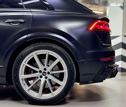 Audi RS Q8 2020 - фото 30