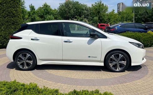 Nissan Leaf 2018 - фото 8
