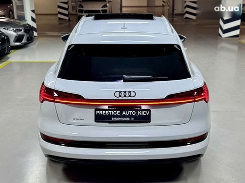Audi E-Tron 2019 - фото 26