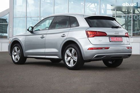 Audi Q5 2018 - фото 12