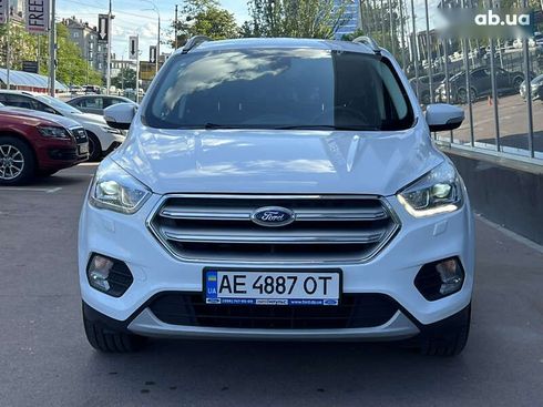 Ford Kuga 2019 - фото 3