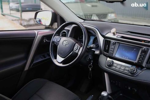 Toyota RAV4 2016 - фото 13