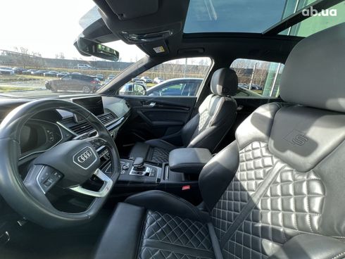 Audi SQ5 2020 - фото 19