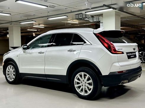 Cadillac XT4 2022 - фото 22
