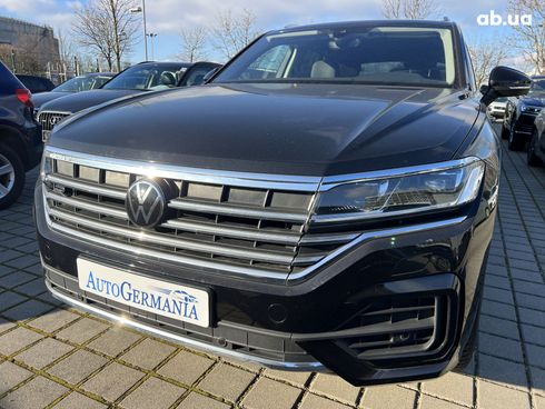 Volkswagen Touareg 2022 - фото 13