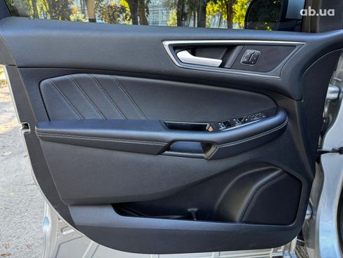 Ford Edge 2018 серый - фото 16