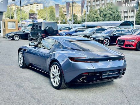 Aston Martin DB11 2017 - фото 7