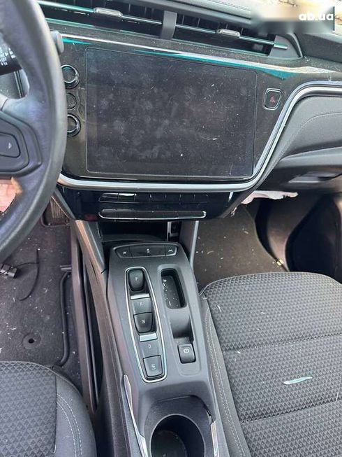 Chevrolet Bolt 2023 - фото 9
