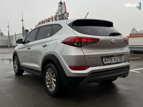 Hyundai Tucson 2017 - фото 12