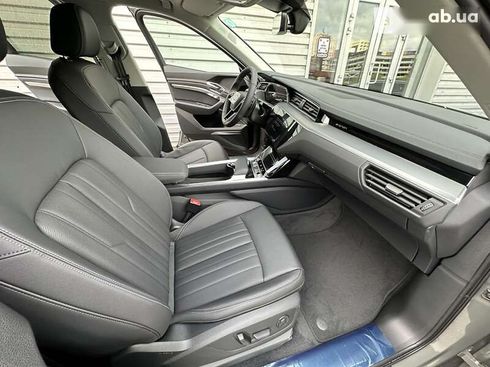 Audi Q8 e-tron 2023 - фото 15
