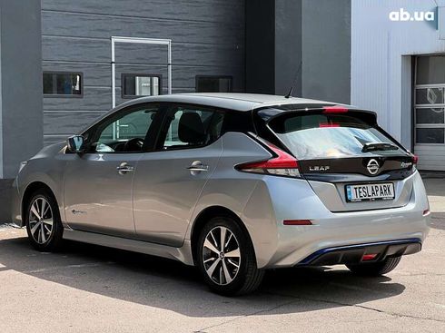 Nissan Leaf 2018 - фото 8