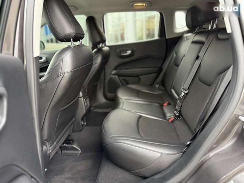 Jeep Compass 2020 - фото 17