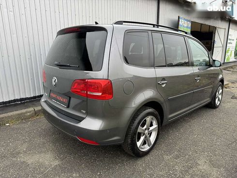 Volkswagen Touran 2011 - фото 5