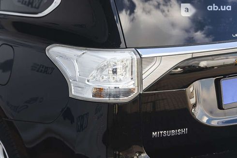 Mitsubishi Outlander 2013 - фото 13