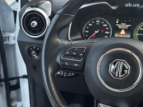 MG ZS EV 2021 - фото 27