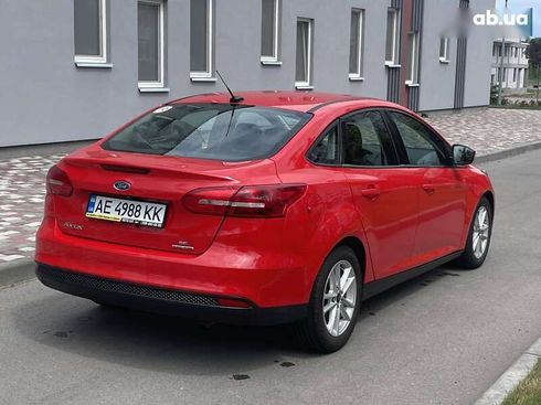 Ford Focus 2016 - фото 9