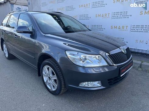 Skoda Octavia 2010 - фото 8
