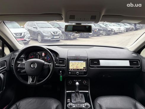 Volkswagen Touareg 2015 черный - фото 40