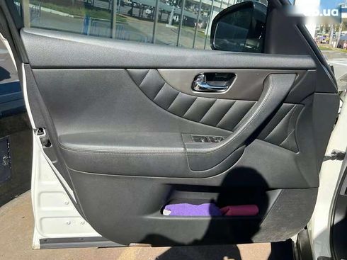 Infiniti QX70 2014 - фото 12