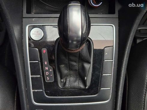 Volkswagen Passat 2015 - фото 22